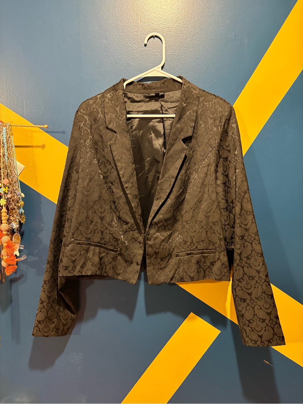 City Chic Black Jacquard Cropped Blazer NWOT